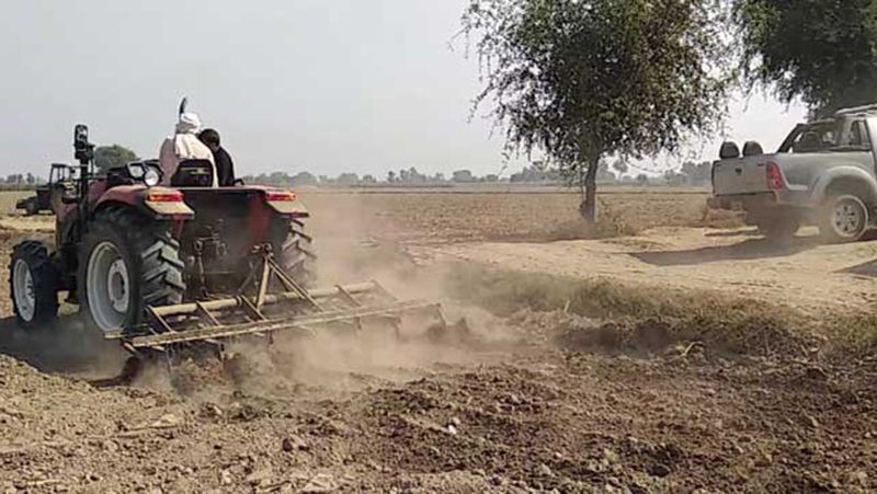 Трактор YTO в Пакистане